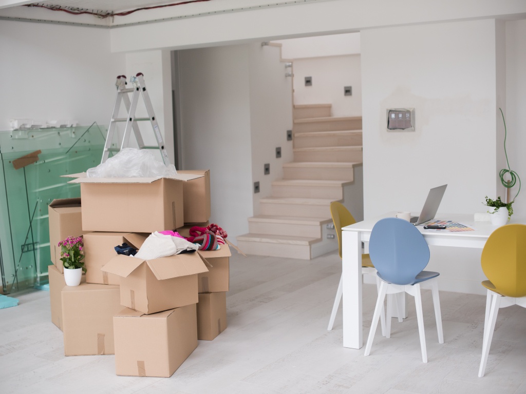 How self-storage can solve home renovation and lease-ending issues