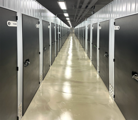 짐보관의 새로운 기준, 엑스트라 스페이스 아시아와 함께 여유로운 공간을 만나세요!