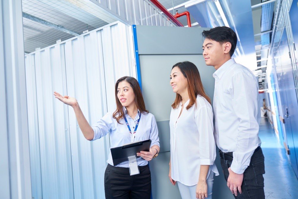 Pros and Cons of Sharing Your Storage Unit